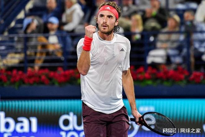 关于法国网球队险胜西班牙网球队，西西帕斯高光表现的信息