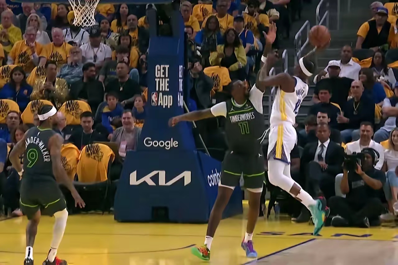 米兰体育下载-包含勇士横扫独行侠，丹尼·格林制霸全场的词条