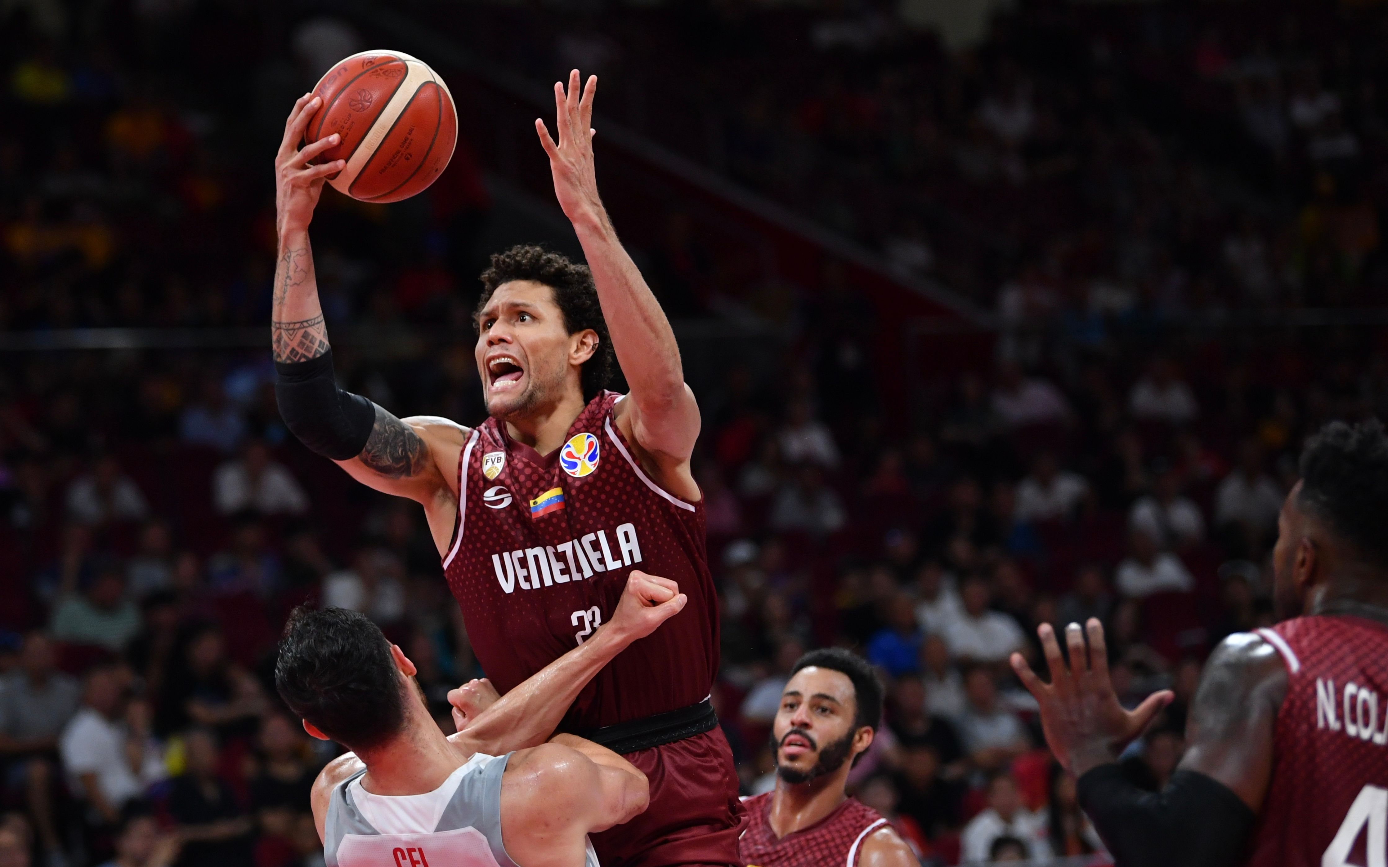 主场实力：委内瑞拉战胜波兰，晋级次轮的简单介绍