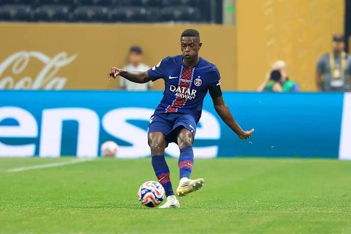 米兰百家乐-巴黎圣日耳曼中场球员受伤，缺席关键对决的简单介绍