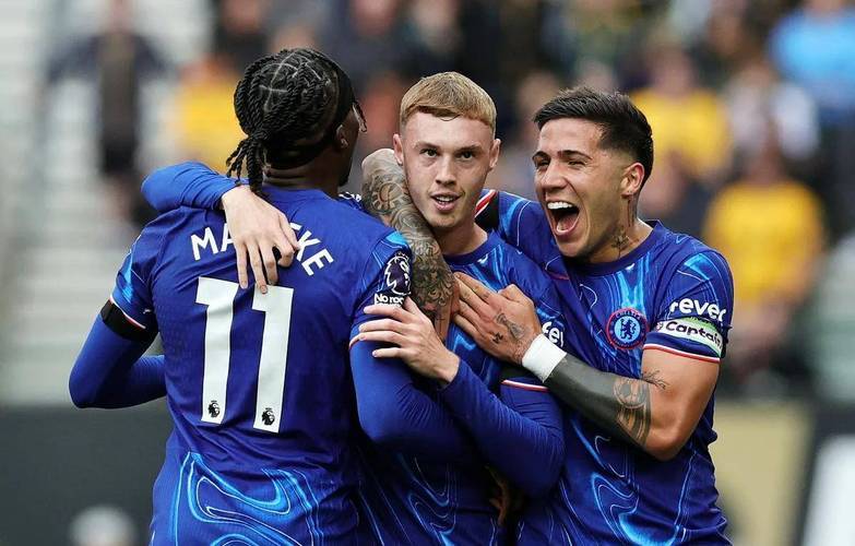 切尔西客场逼平托特纳姆热刺的简单介绍