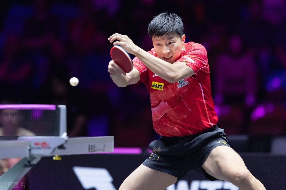 包含韩国乒乓球队绝地反击瑞典乒乓球队，奥恰洛夫绝境逆转的词条