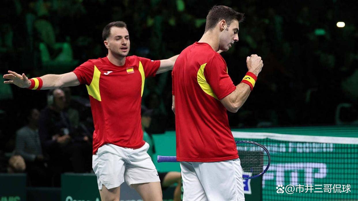 包含戴维斯杯翻盘联合杯,兹维列夫扛起全队的词条 包含戴维斯杯翻盘联合杯,兹维列夫扛起全队的词条