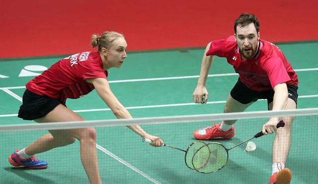 关于韩国队横扫丹麦队，黄鸭组合带队取胜的信息