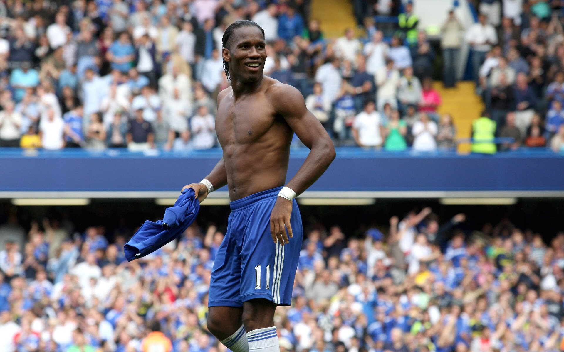 绿茵骑士血拼京城,德甲争冠战与CBA焦点战的平行交响