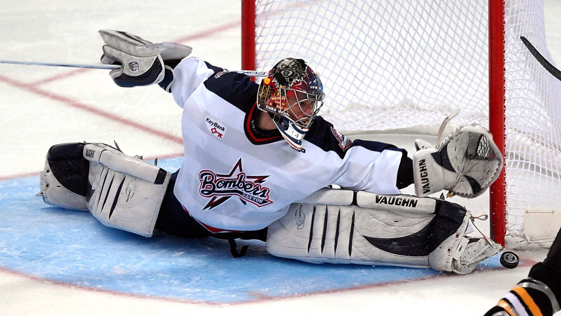 德甲争冠战之夜，库里压力下完成爆发，跨界竞技场上的王者之心